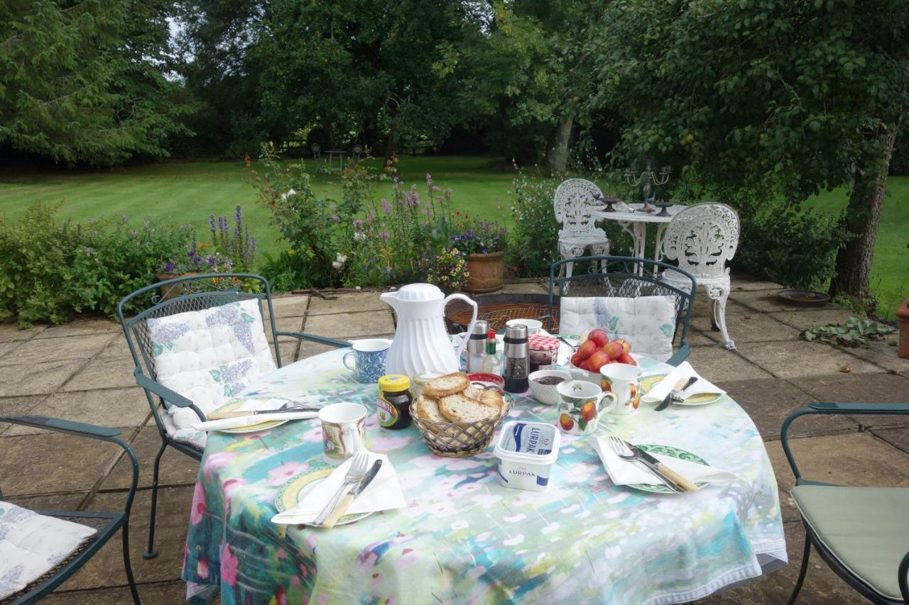 Bed and Breakfast St Michaels House Crediton Exterior foto